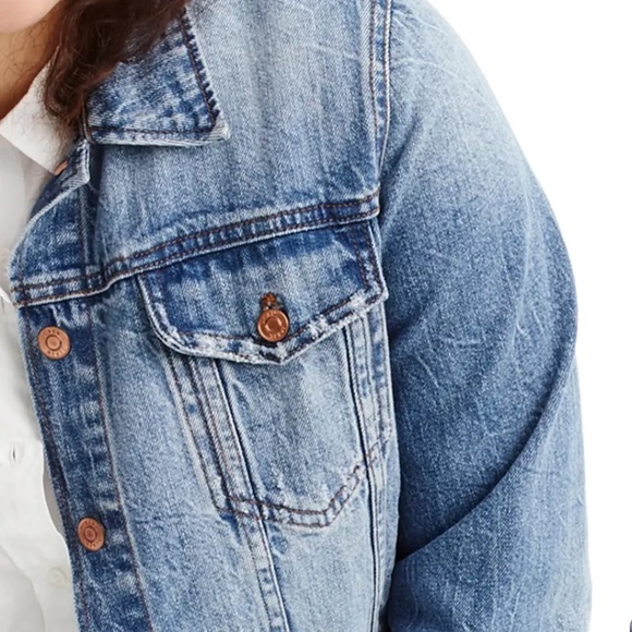 JCREW NWOT DENIM JACKET 💙 - Picture 3 of 4